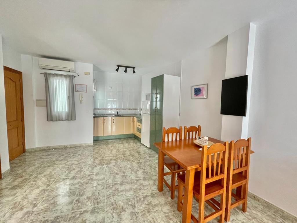 Apartamentos Alan Nerja Exterior foto